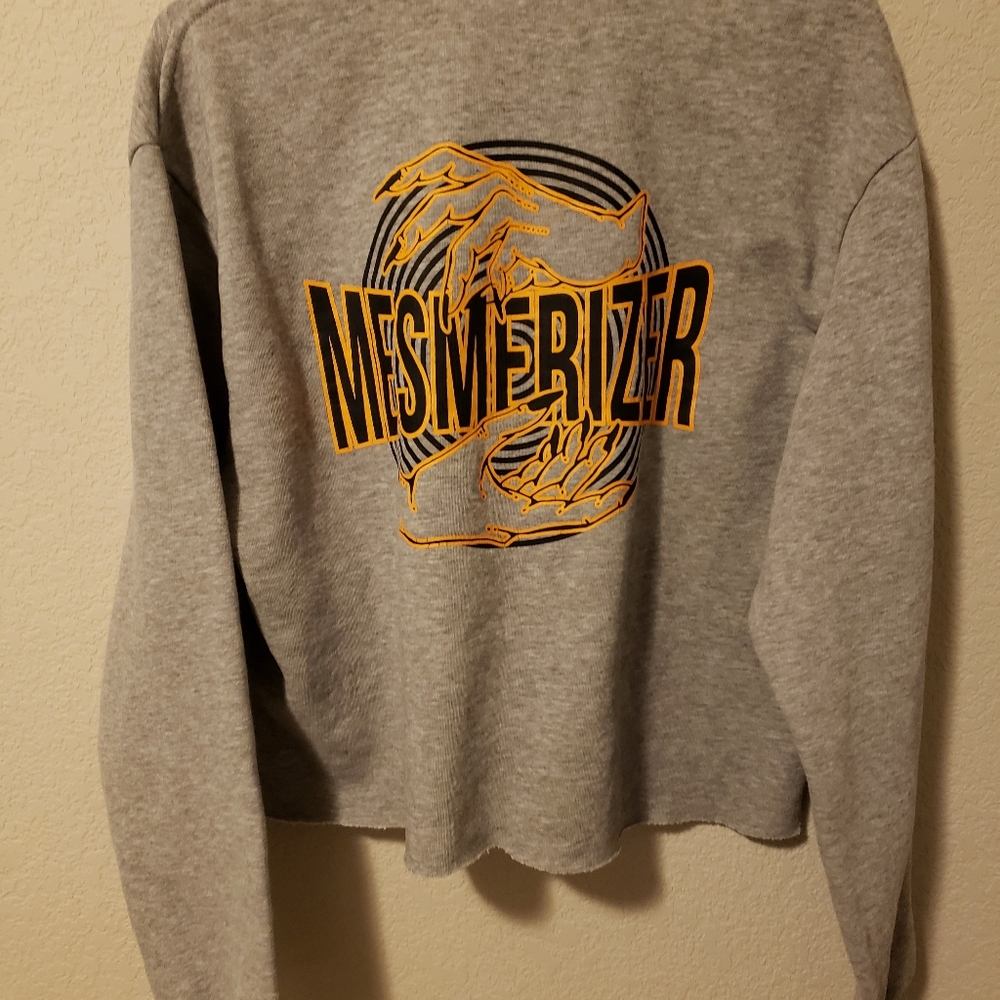 Sweater - Picture 4 of 5